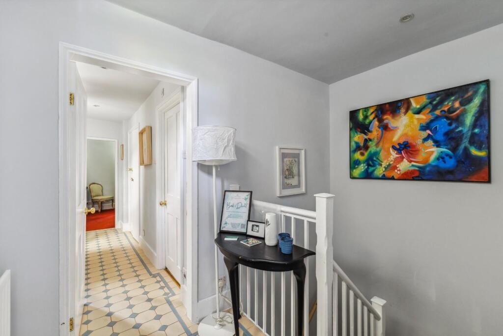 91653_Flat 2 11 St Nicholas Road(11).jpg