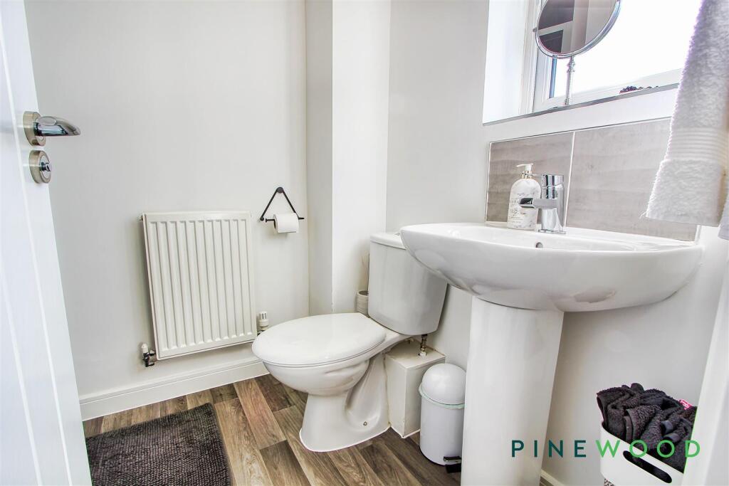ENSUITE