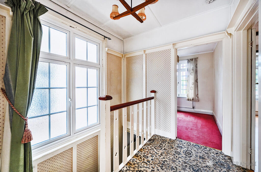 5a3f07fb-4267-48b...