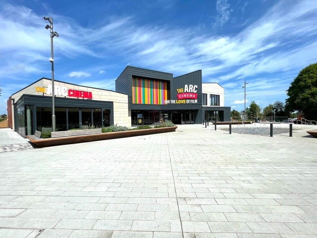 Daventry Arc Cine...