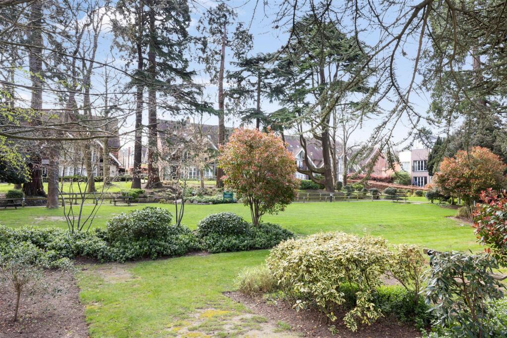 25 Uplands Road Guildford -46.jpg