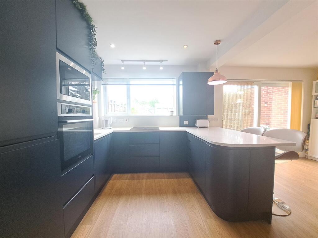 Open Plan Kitchen/Diner