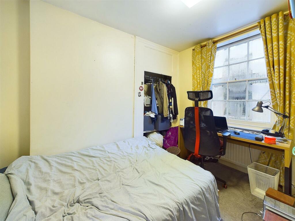 11 - John Street Bristol City Crentre 6-Bed HMO.jp