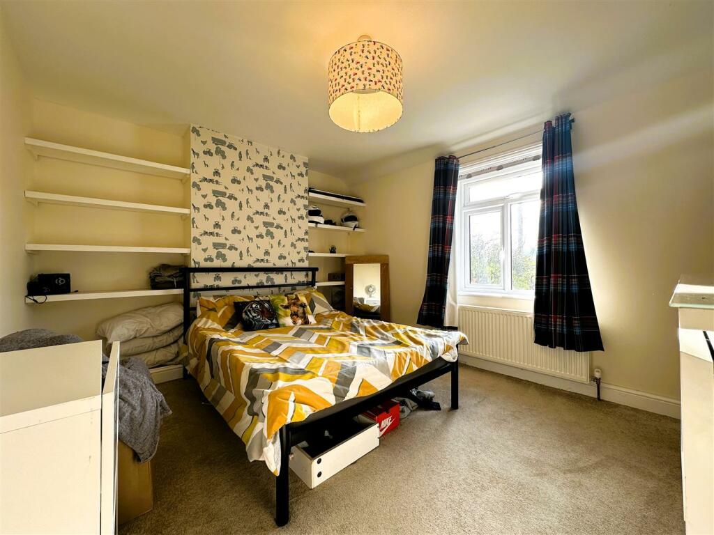 Bedroom 2 I.jpg