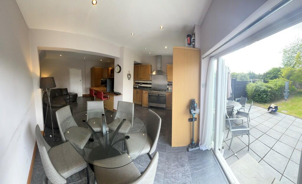 39 Waterloo Road ...
