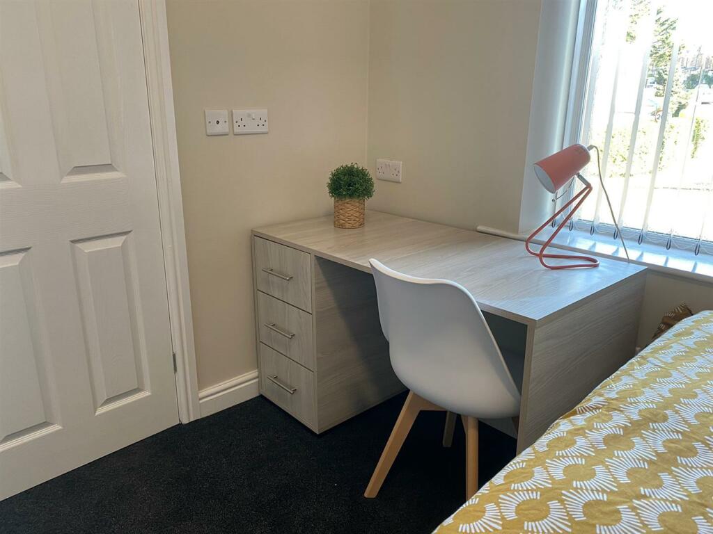 WhatsApp Image 2021-09-22 at 15.30.52.jpeg