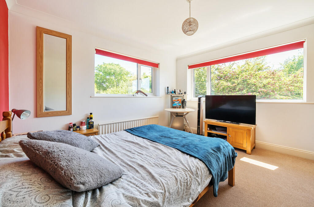 47-6814f2e0f07d6-...