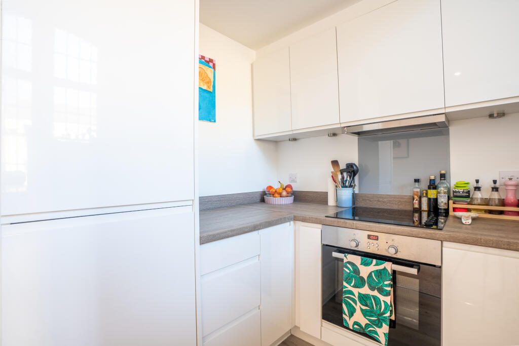 flat24oldschoolhouse12