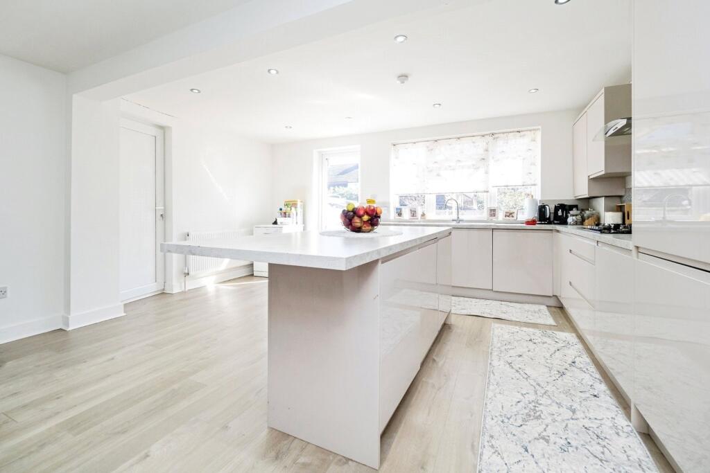 Breakfast Kitchen
