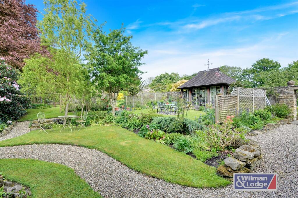 Four Double Bed Character Property in Steeton.jpeg