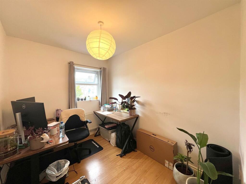 WhatsApp Image 2025-04-25 at 18.38.04 (2).jpeg