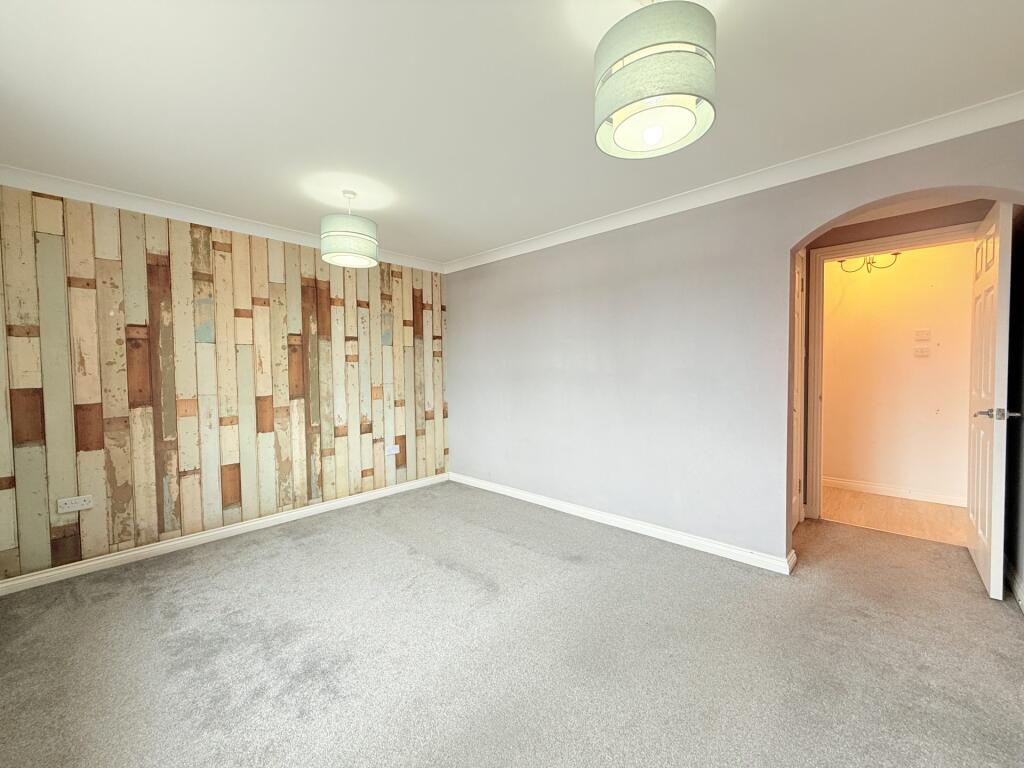 15A Terregles Street, Dumfries, DG2 9AA - Braidwoo