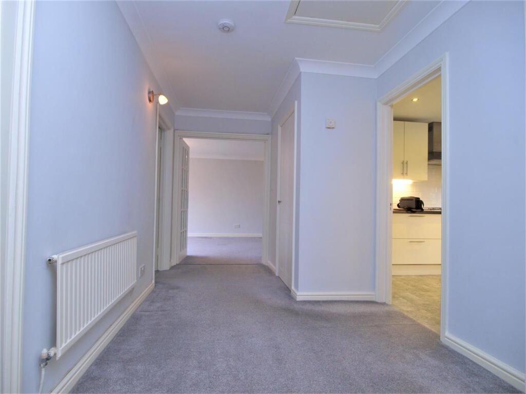 Hallway.jpg