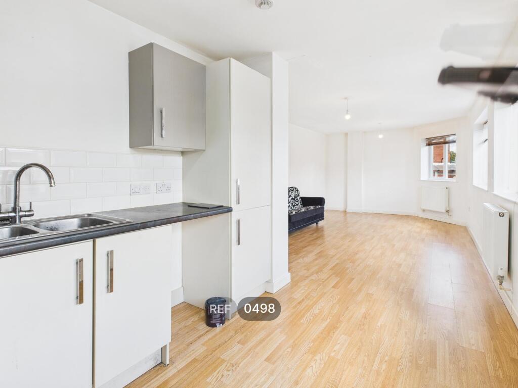 Kitchen / Living area