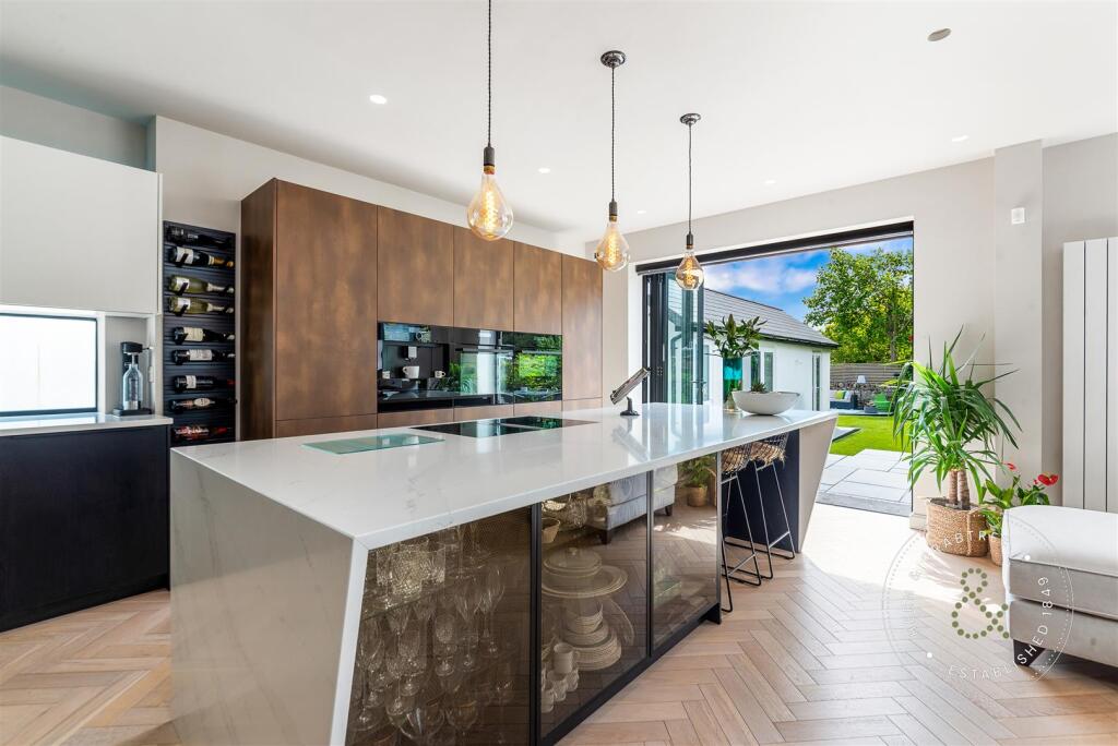 St Michaels (17).jpg