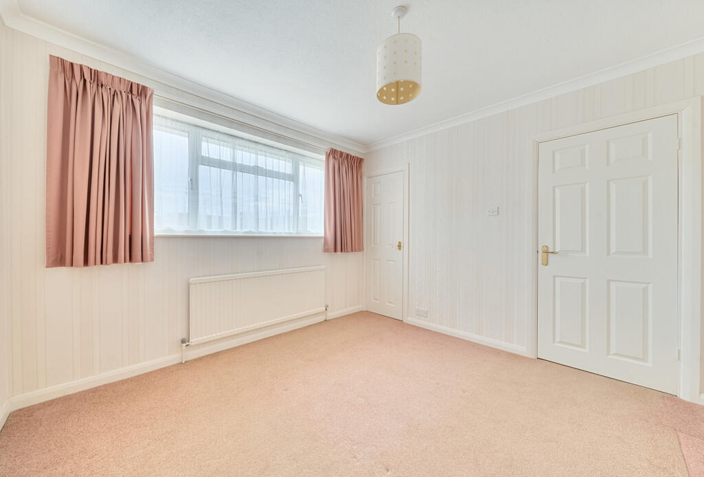 1300333-15-683750...