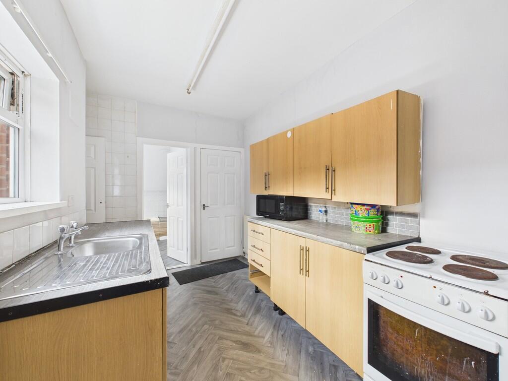 CAM01835G0-PR0337...