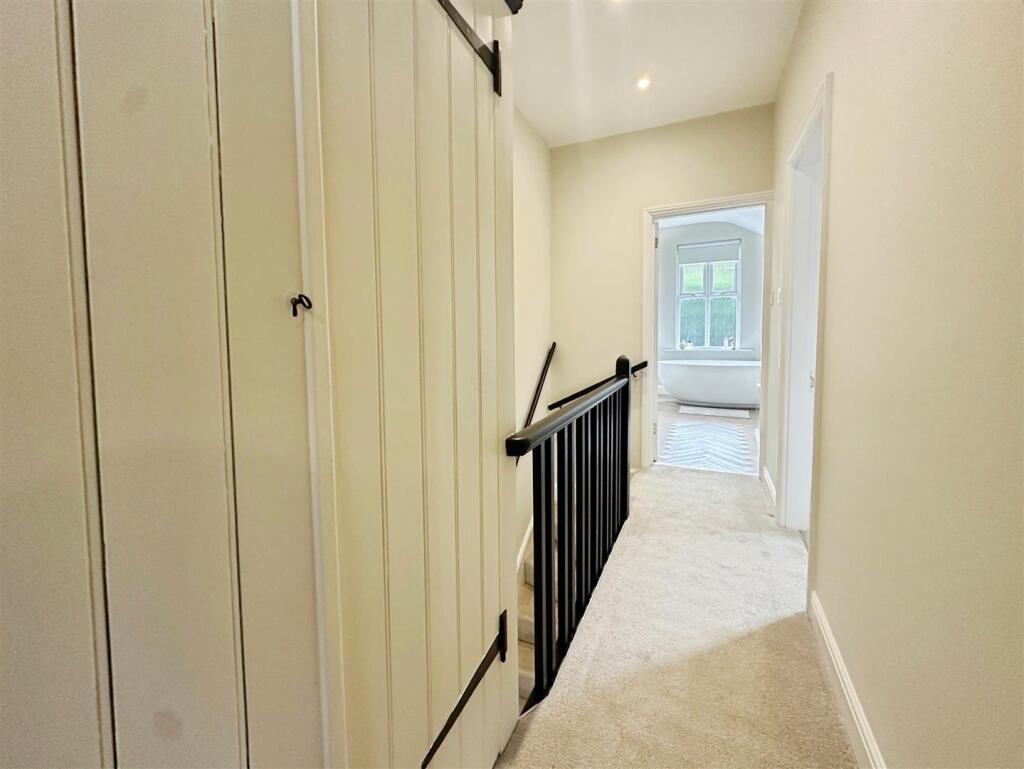 6525f8f8--4CBC-B218-8909D09133BC-29896-00000A3F1F2