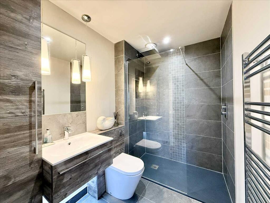 En-Suite Shower Room