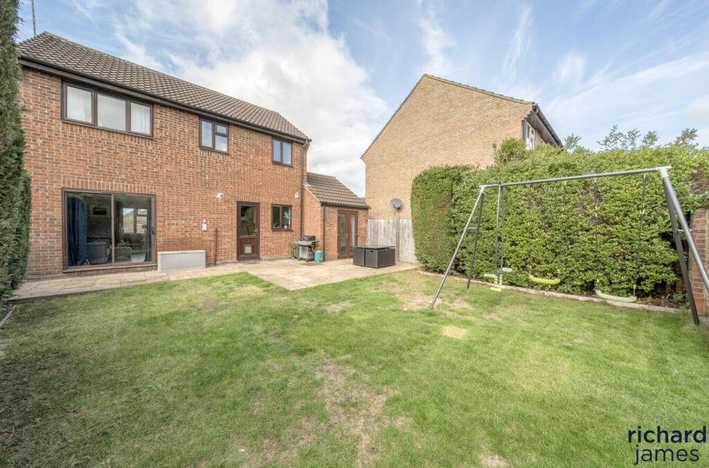 e62c3baf8d5545369a37852f6444dfc3