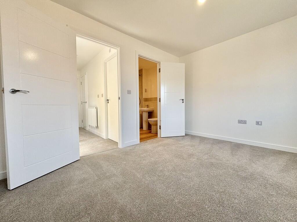 Bedroom 2 2