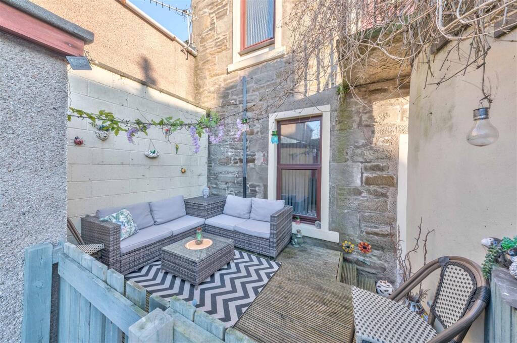 11 Bath Street BF-17.JPG