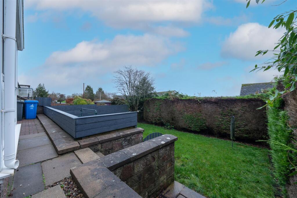 kirriemuir-3.jpg