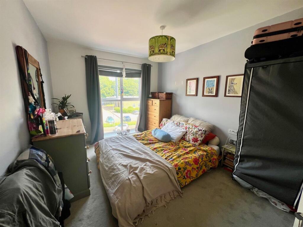 bed one.jpg