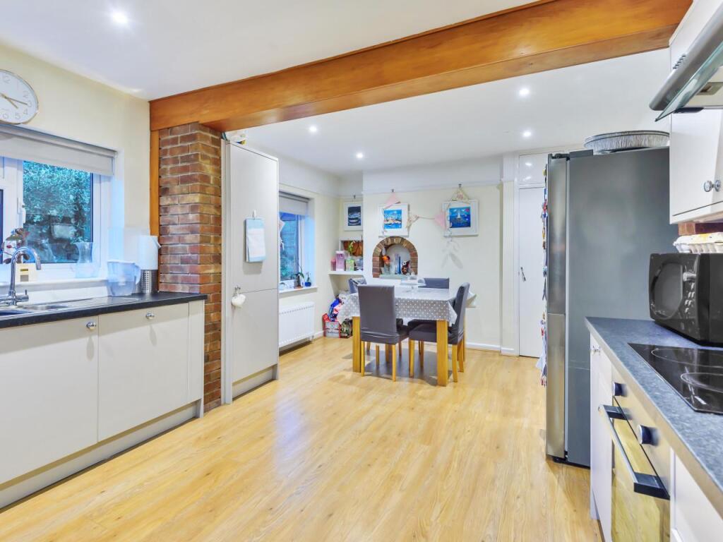 Kitchen/ Diner
