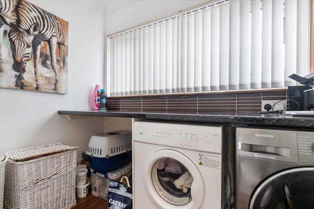 Utility Room (2)