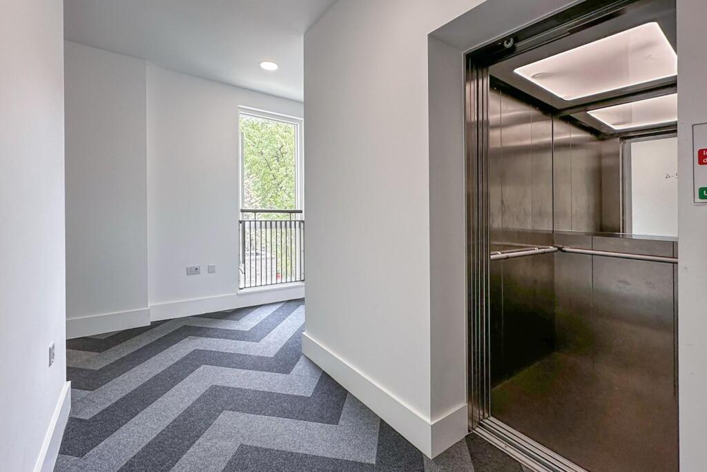 03-2D_Harold_Bldg_SE19.jpg