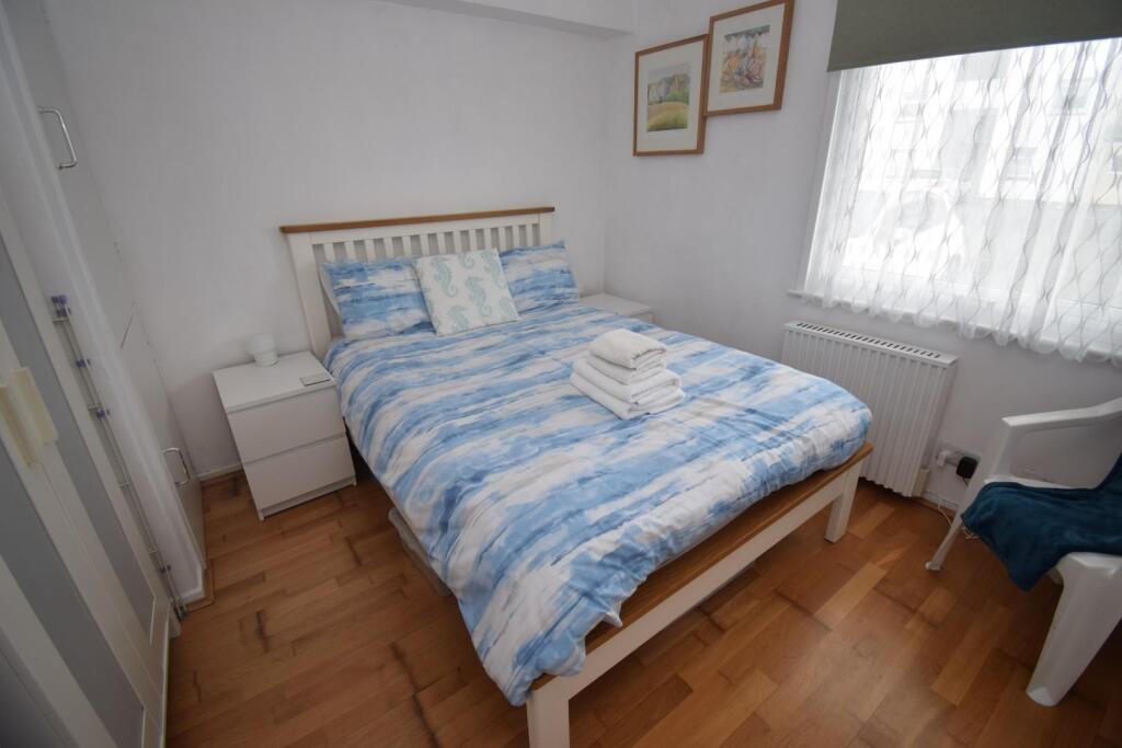 Bedroom.JPG