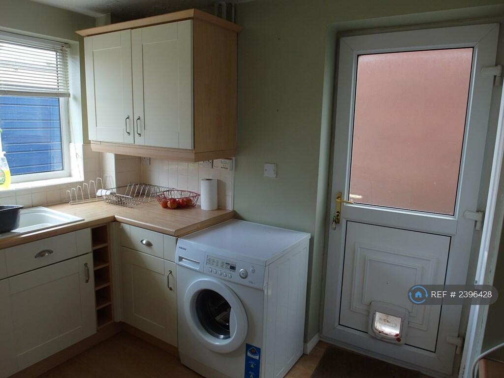 Kitchen 1