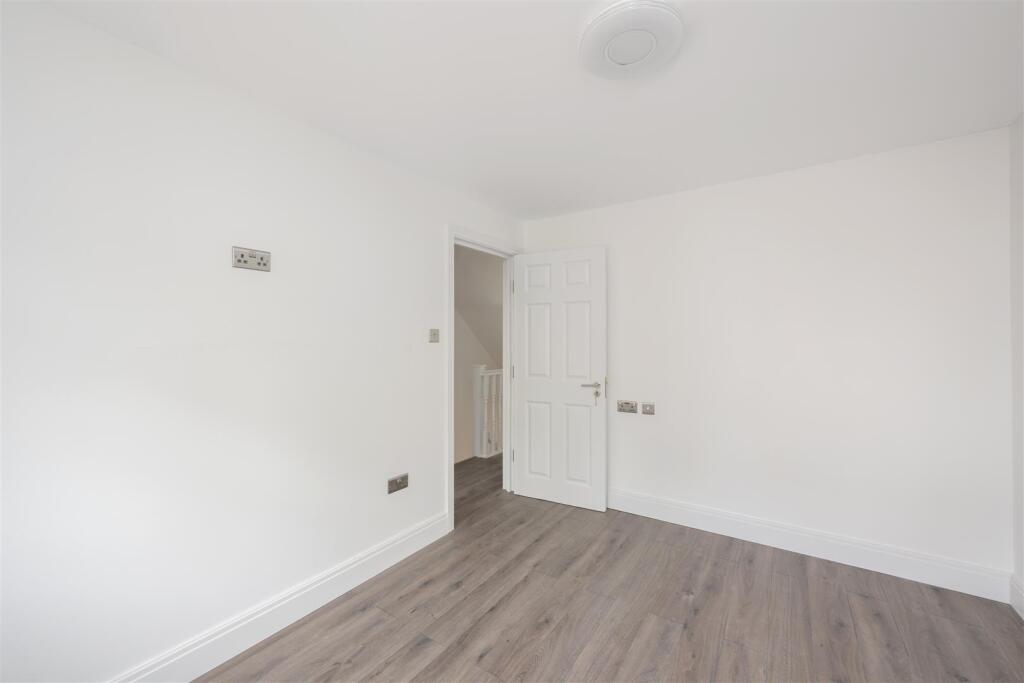 Huntingfield Road Hi-15.jpg