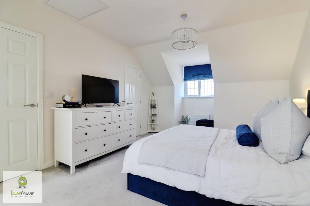 Master Harrier Way EweMove Cannock