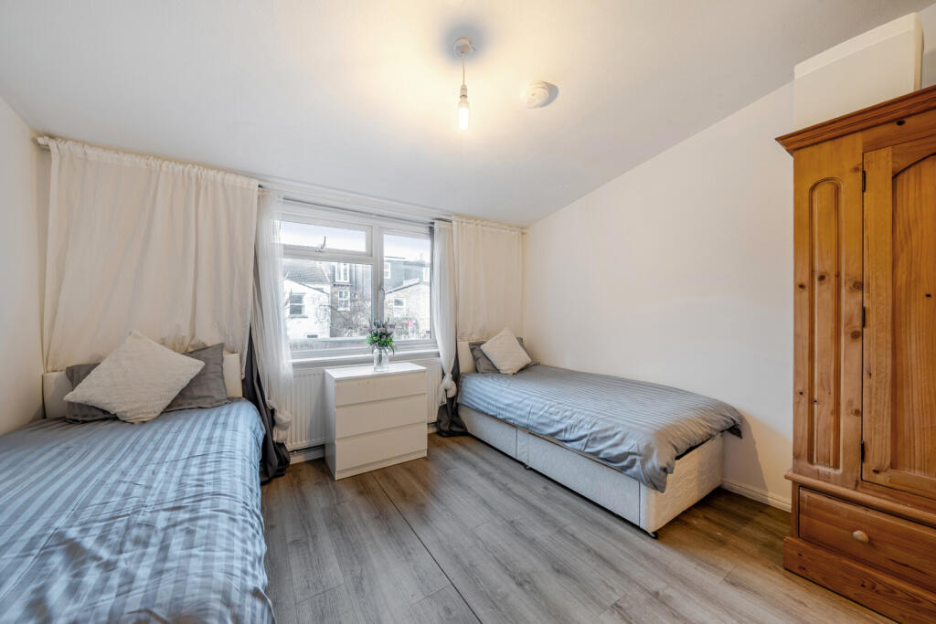 1389019-4-6939680...