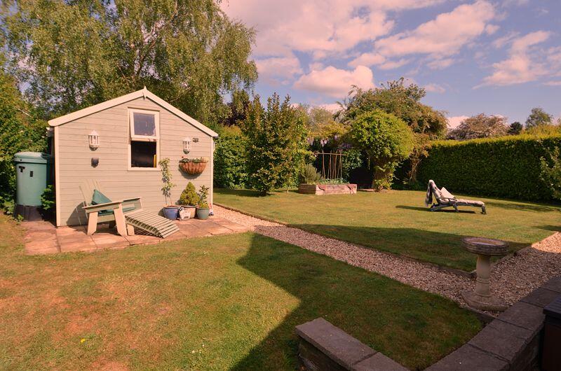 Garden and studio/office