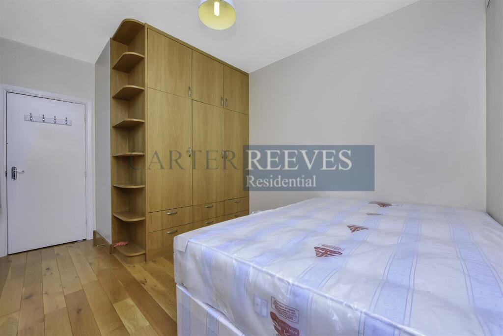 Bedroom 2,2.jpg