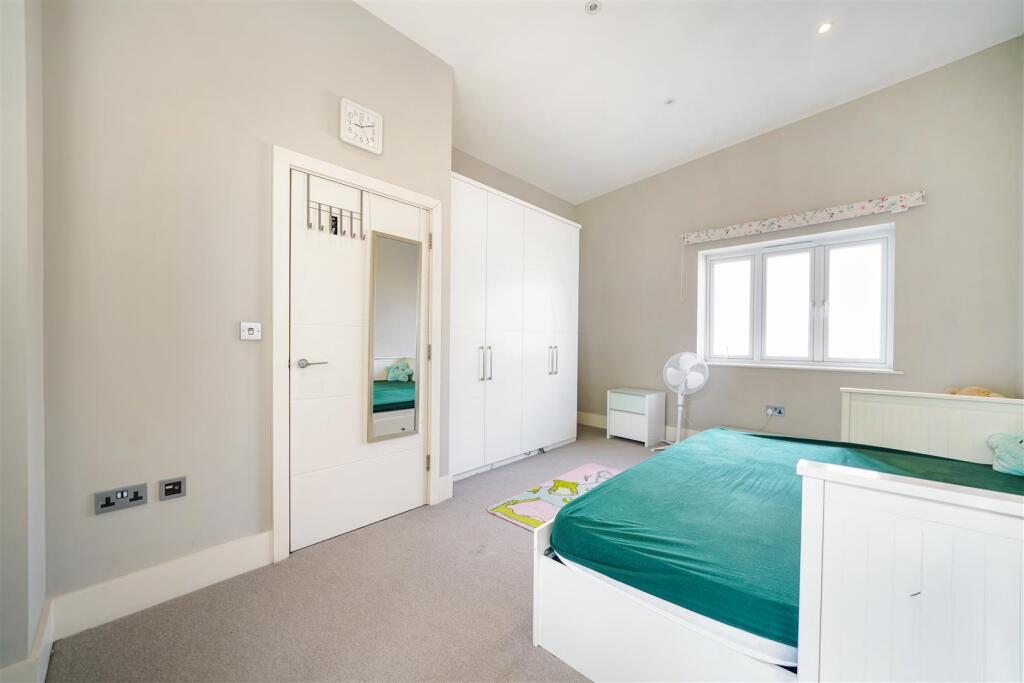 3 Court Mews - 5v84oy5d0dO5ViimPjaE.jpg