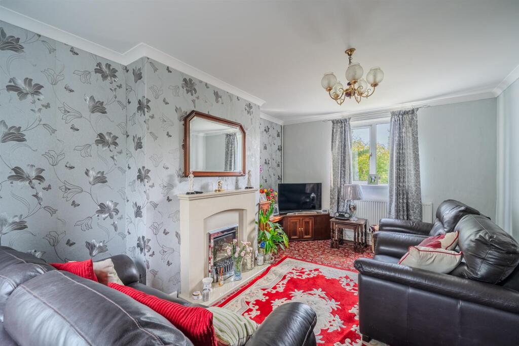 33 Hawthorn Road-9.jpg