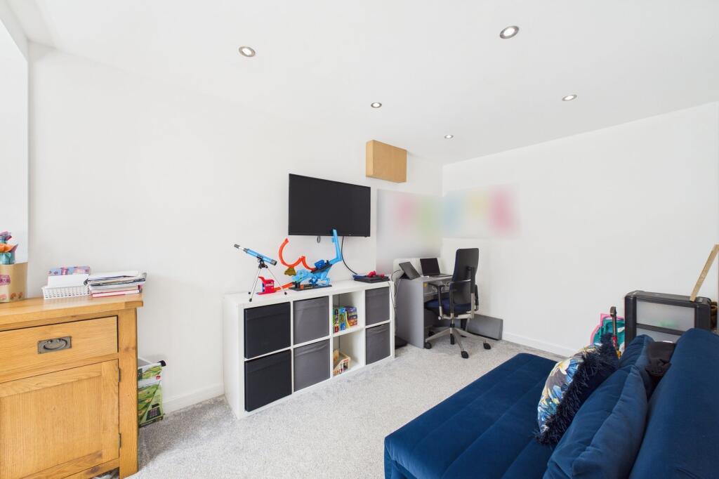 Playroom / Bedroom 4
