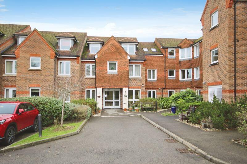  PHOTOS SHOW GENERAL VIEW OF RETIREME...