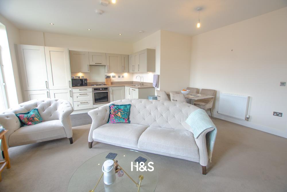 Abbotsbury Court - lounge kitchen