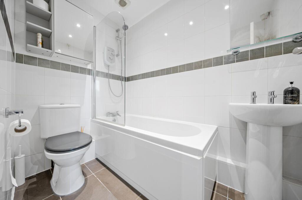 1362002-18-68dd47...