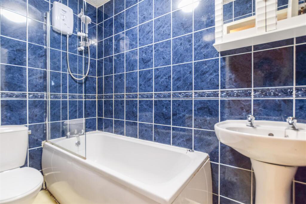 Constables - Veronica-12.jpg