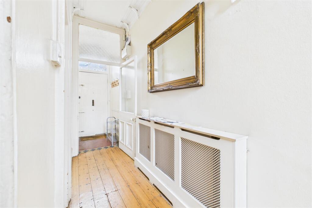 33 Pembroke Road, Clifton, Bristol BS8 3BE | Freeh