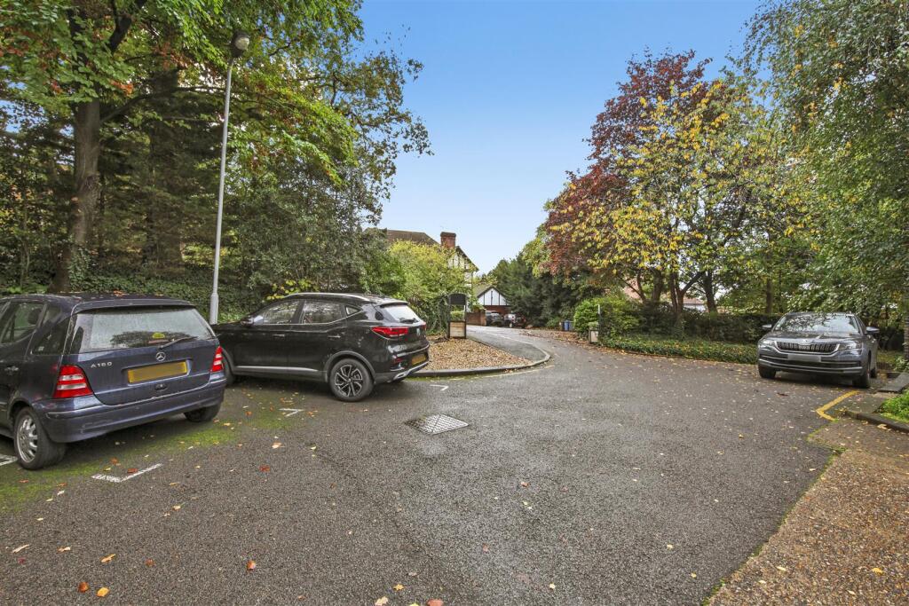 29 Moat Lodge, London Road - 5l9NxnFY6hit4aZlZcFr.