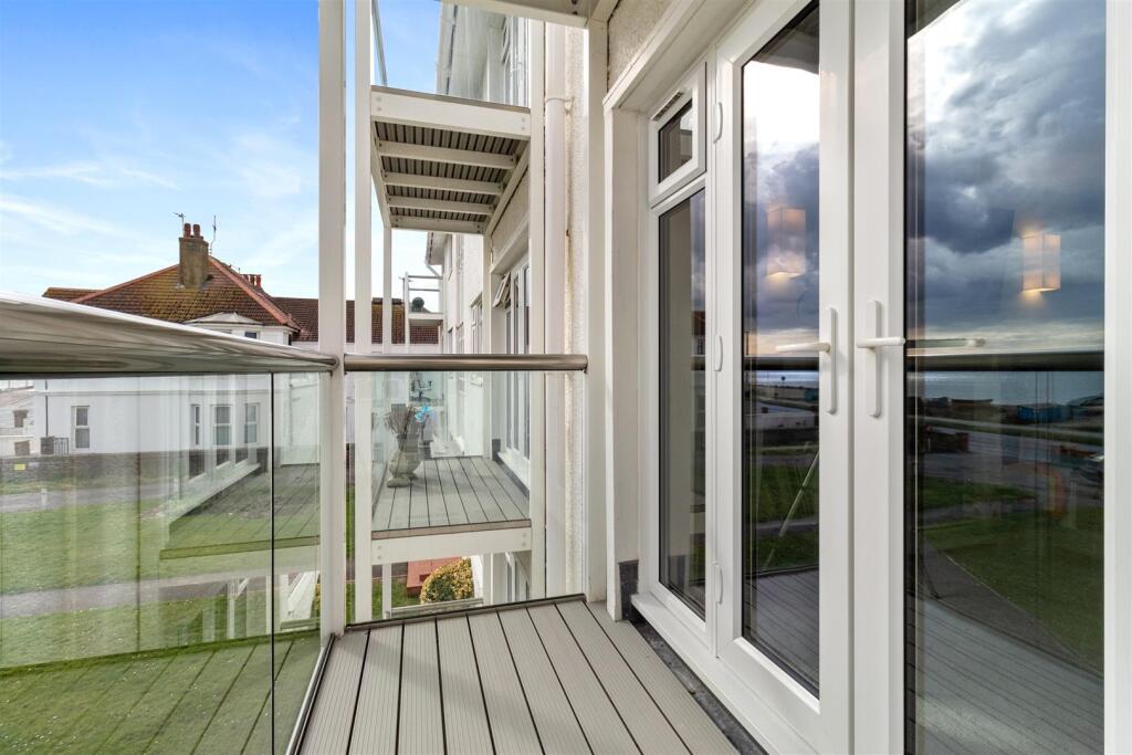 Windsor Road, 10-017.jpg