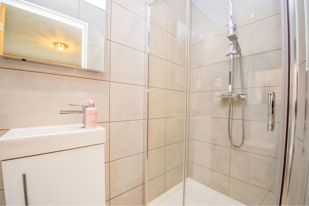 Master En-suite