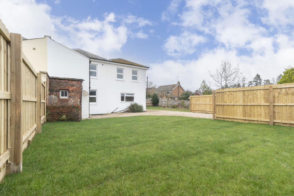 53 Ryeworth Rd-01